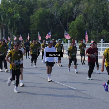Runner Photo 7182890
