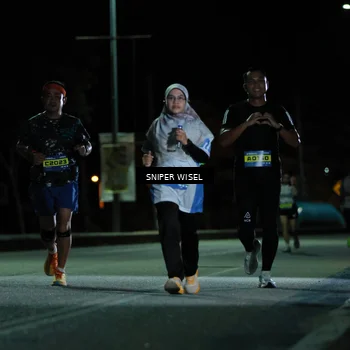 Runner Photo 7182896