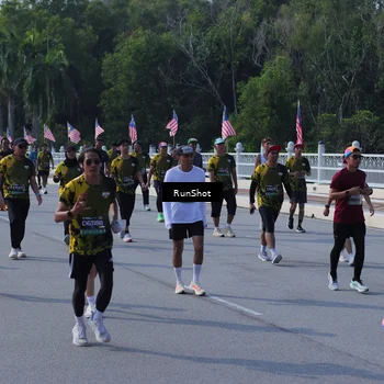 Runner Photo 7182913