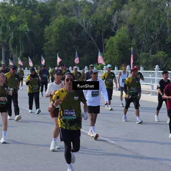 Runner Photo 7182921
