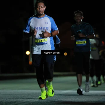 Runner Photo 7182934