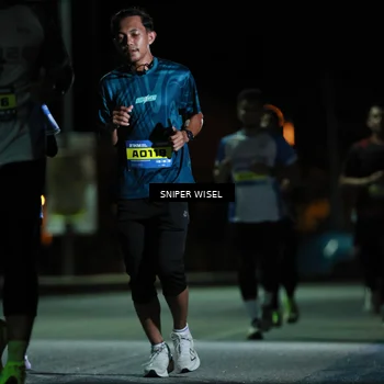 Runner Photo 7182939