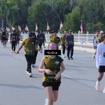 Runner Photo 7182956