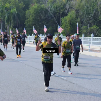 Runner Photo 7182968