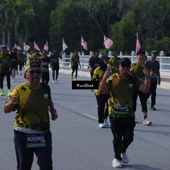Runner Photo 7182986