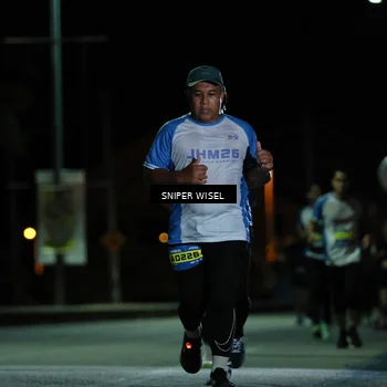 Runner Photo 7182994