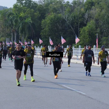 Runner Photo 7183105