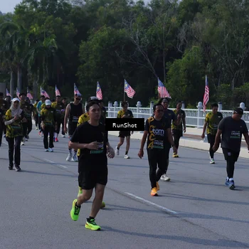 Runner Photo 7183123