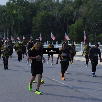 Runner Photo 7183124