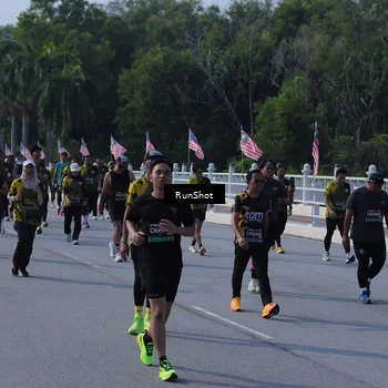 Runner Photo 7183134