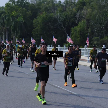 Runner Photo 7183137