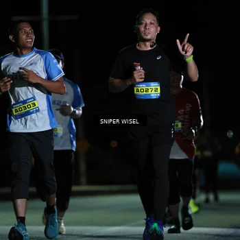 Runner Photo 7183184