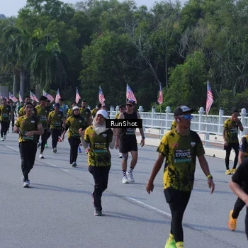 Runner Photo 7183204