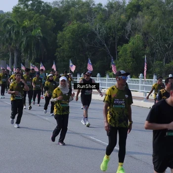 Runner Photo 7183206