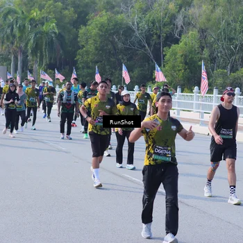 Runner Photo 7183331