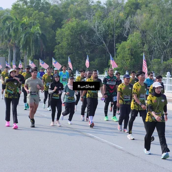 Runner Photo 7183416