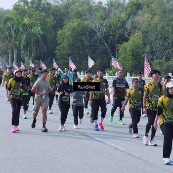 Runner Photo 7183446