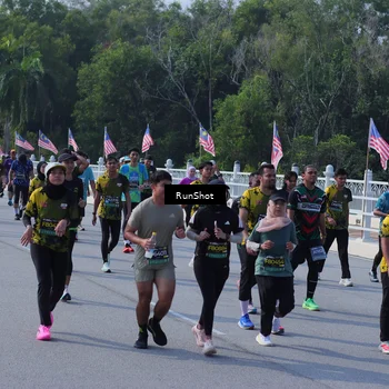 Runner Photo 7183464