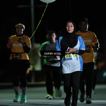 Runner Photo 7183497