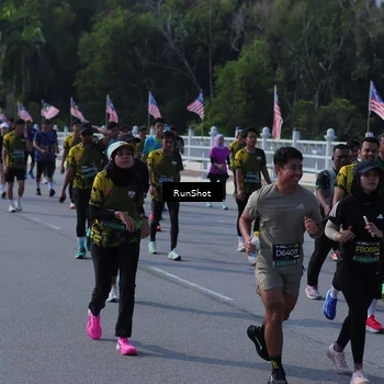 Runner Photo 7183533