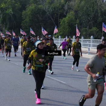 Runner Photo 7183536