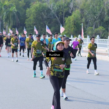 Runner Photo 7183557