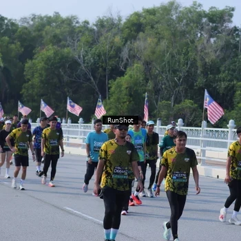 Runner Photo 7183599