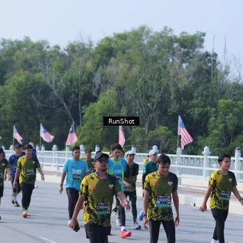 Runner Photo 7183602