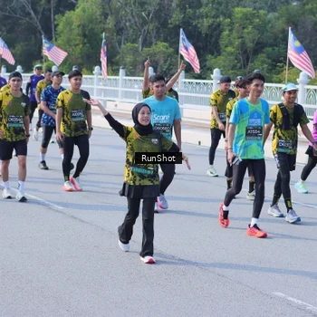 Runner Photo 7183721