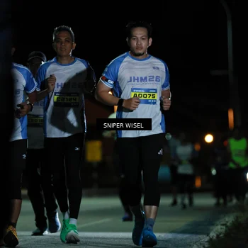 Runner Photo 7183740