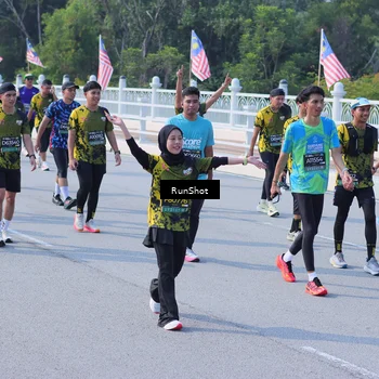 Runner Photo 7183743