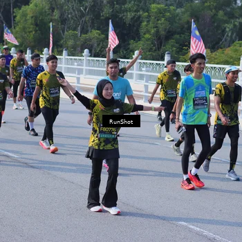 Runner Photo 7183748