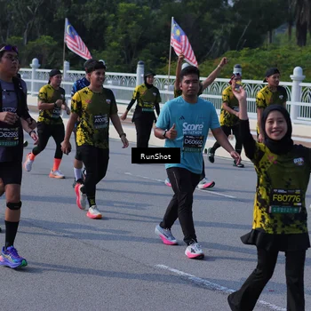 Runner Photo 7183782