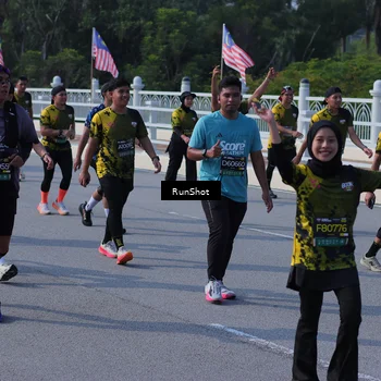 Runner Photo 7183819