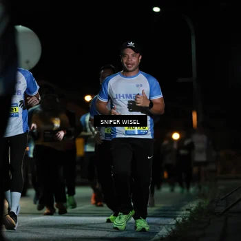 Runner Photo 7183831