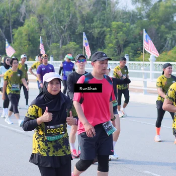 Runner Photo 7183841