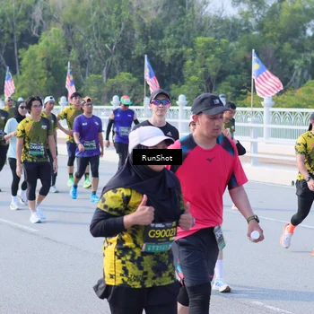Runner Photo 7183848