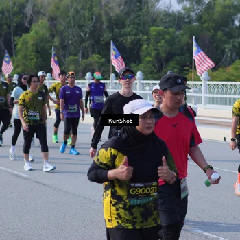 Runner Photo 7183852
