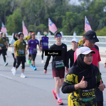 Runner Photo 7183863