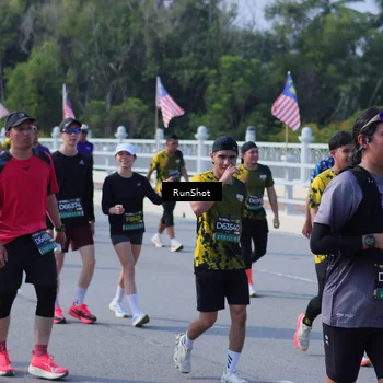 Runner Photo 7183867