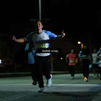 Runner Photo 7183873