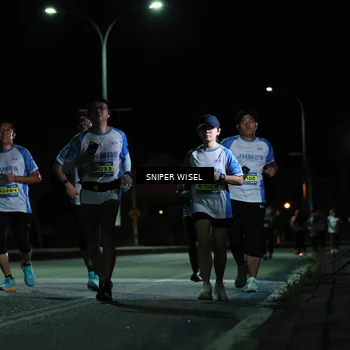 Runner Photo 7183874
