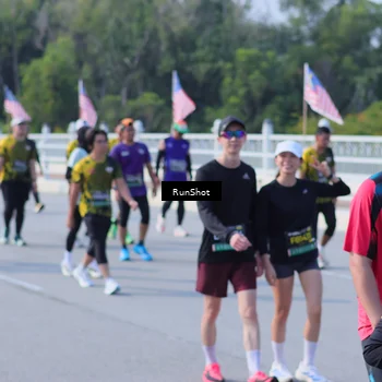 Runner Photo 7183911