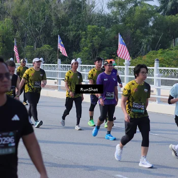 Runner Photo 7183919