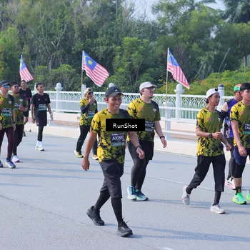 Runner Photo 7183944