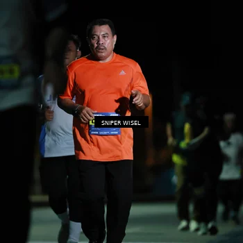 Runner Photo 7184002
