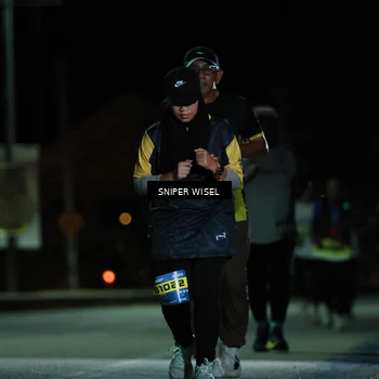 Runner Photo 7184021