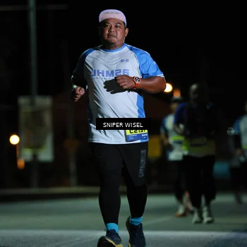 Runner Photo 7184041