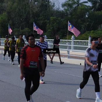 Runner Photo 7184066