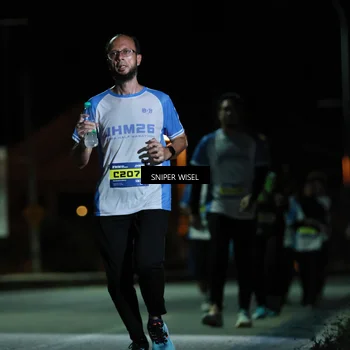 Runner Photo 7184069